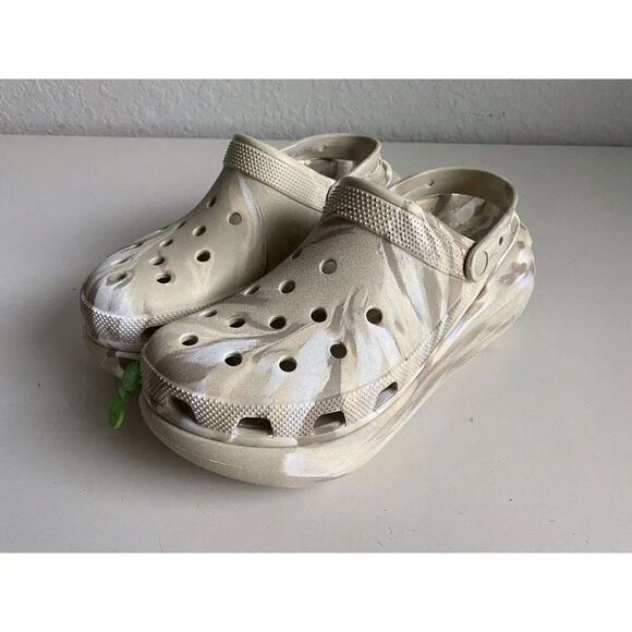 CROCS Classic CRUSH MARBLED Platform CLOG 208265-2Y3 Bone Men’s Sz 12 NEW - Picture 1 of 13
